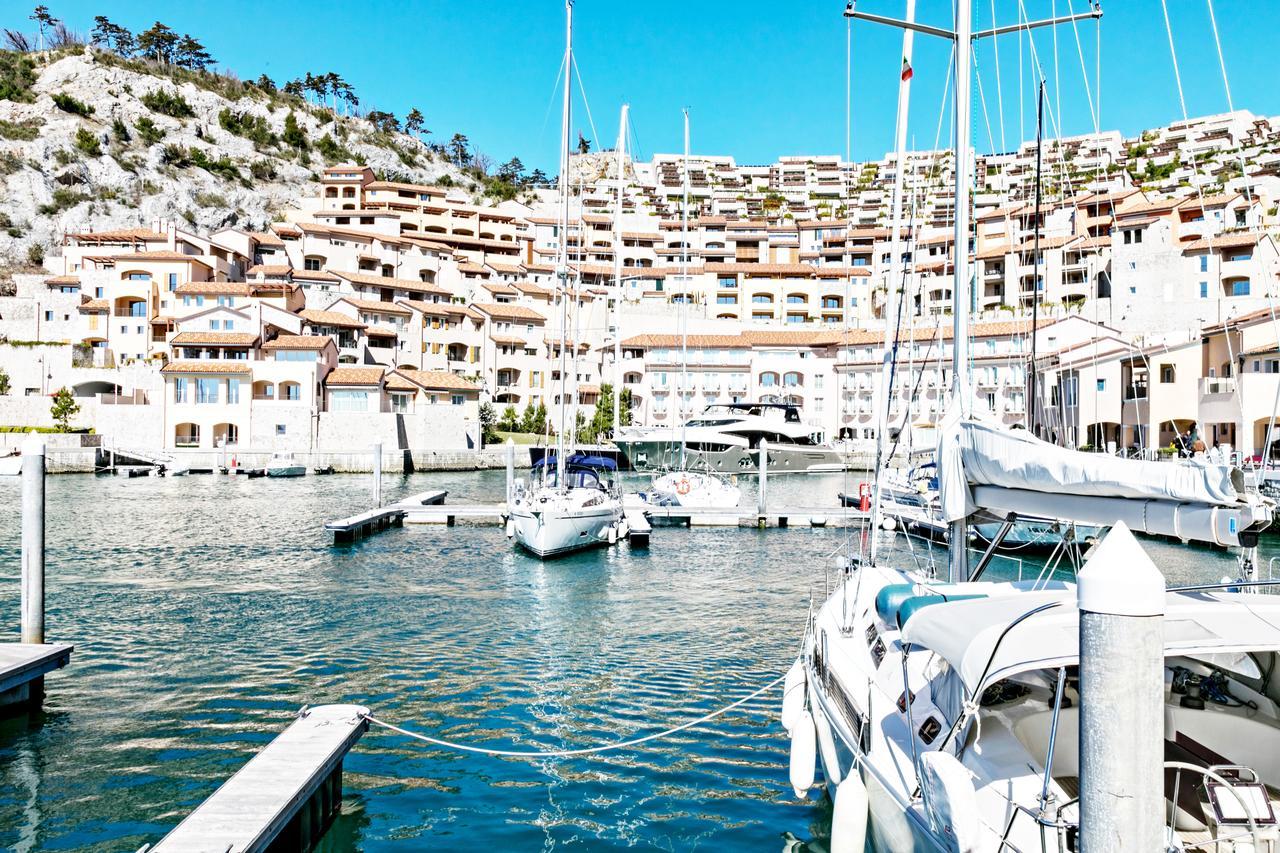 Portopiccolo Avolare Apartments In Panoramic Terrasses - Beach Included 西斯蒂亚纳 外观 照片